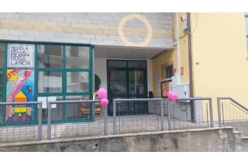 Ingresso scuole Primarie e Scuola dell'Infanzia di Arizzano